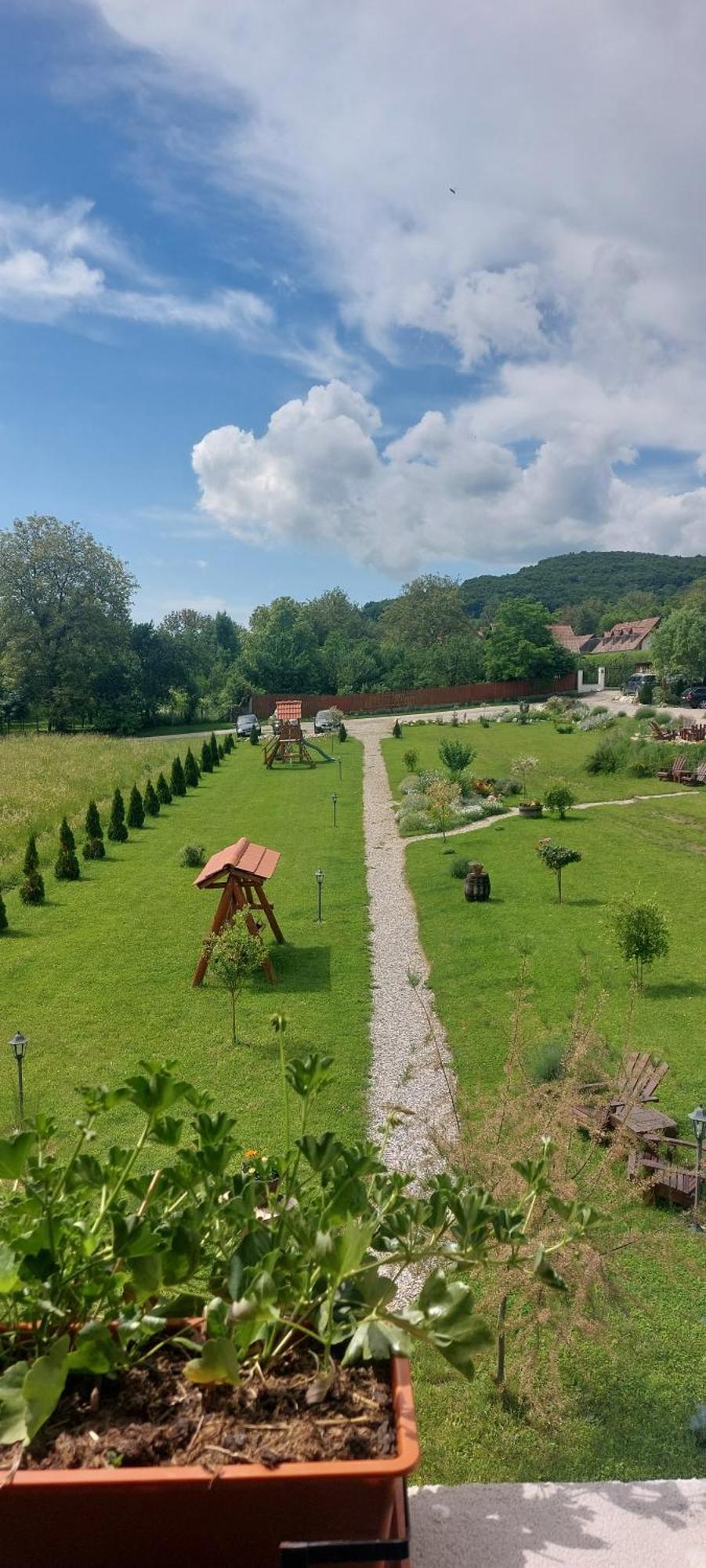 Pensiunea Kiralylany Vendeghaz Rimetea Bagian luar foto